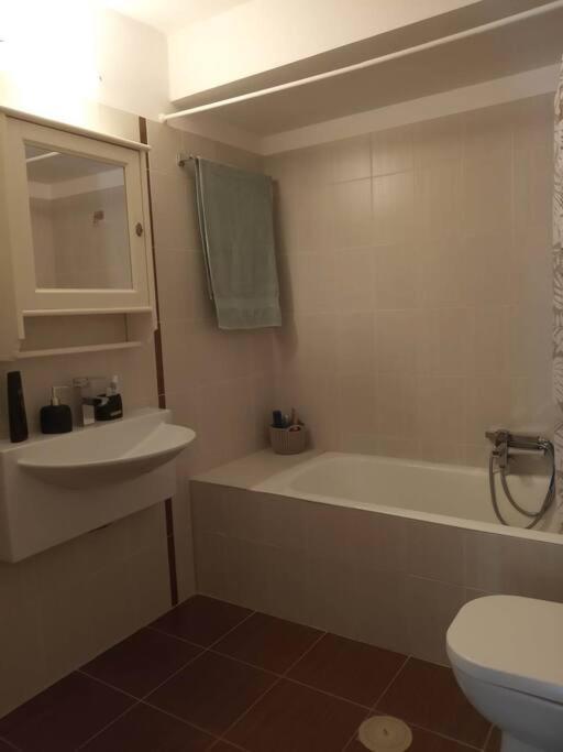 Eleni'S Maisonette กาลามาตา ภายนอก รูปภาพ