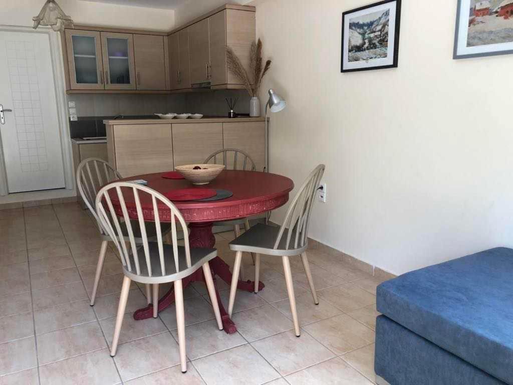 Eleni'S Maisonette กาลามาตา ภายนอก รูปภาพ